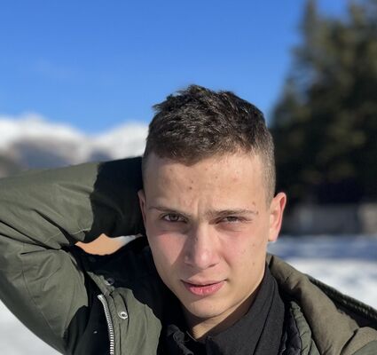  ,   Daniel, 22 ,   ,   