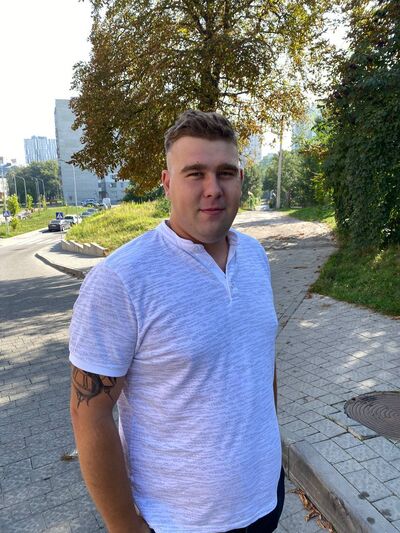  ,   Vitalii, 25 ,   ,   