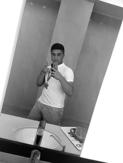  --,   , 24 ,  