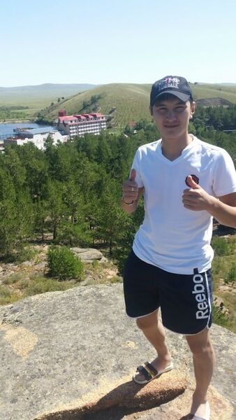  ,   Madik, 32 ,   