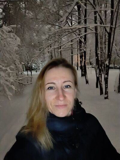  -,   , 44 ,  