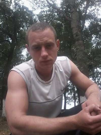  ,   Andrey, 33 ,   