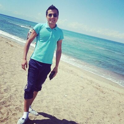 ,   Faiz, 32 ,   