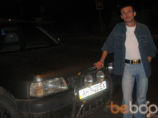  ,   Genadi, 49 ,   