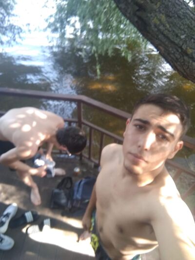  ,   Klark, 26 ,   ,   , c 