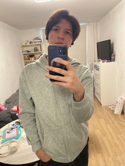  -,   Konstantin, 18 ,   ,   