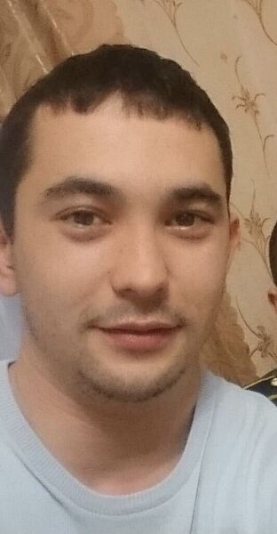  ,   Artur, 29 ,   ,   