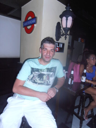 ,   Ruslan, 49 ,   ,   , c 