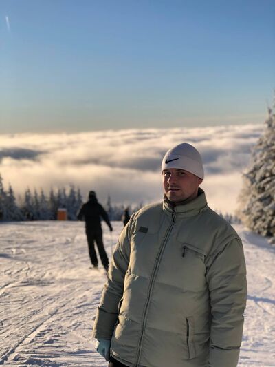  ,   Vlad, 28 ,   ,   