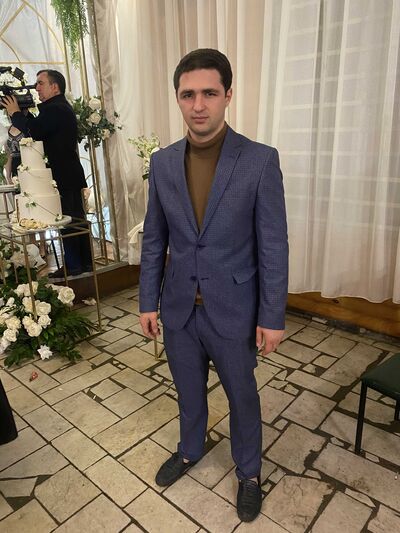  ,   Erik, 28 ,   ,   