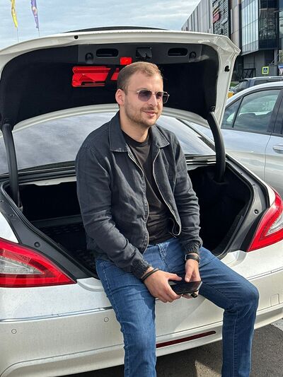  ,   Ruslan, 29 ,  