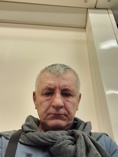  ,   Nikola, 55 ,   ,   