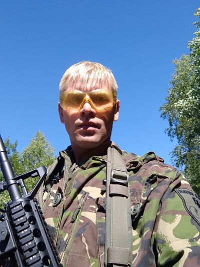  ,   Viktor, 37 ,   ,   , c 