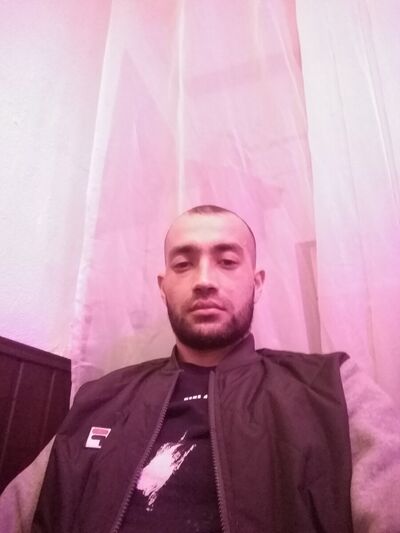  -,   Bobur, 34 ,   ,   , c 