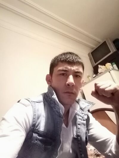  -,   Bek, 35 ,   ,   , c 