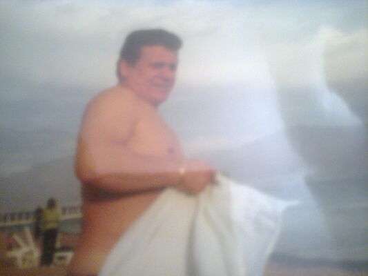  ,   Viktor, 64 ,   