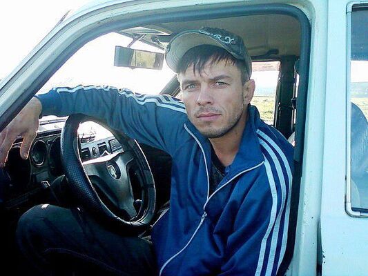  ,   White Dog, 42 ,   ,   