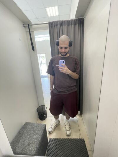  -,   Vlad, 22 ,   ,   