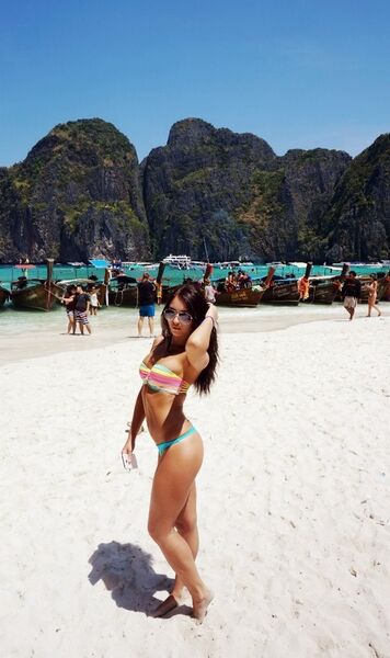  ,   Paradise, 31 ,   ,   , c 