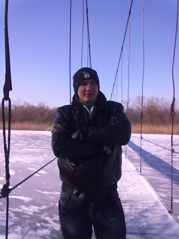  ,   MakSiM, 37 ,   