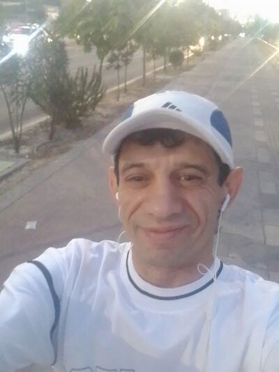  ,   Karen, 44 ,   ,   