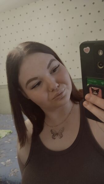  ,   Anastasia, 18 ,   c 