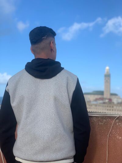  ,   Achraf, 21 ,   c 