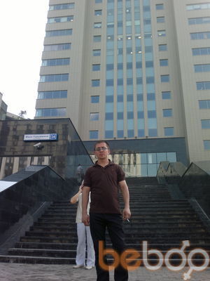  ,   Manucher, 44 ,     , c 