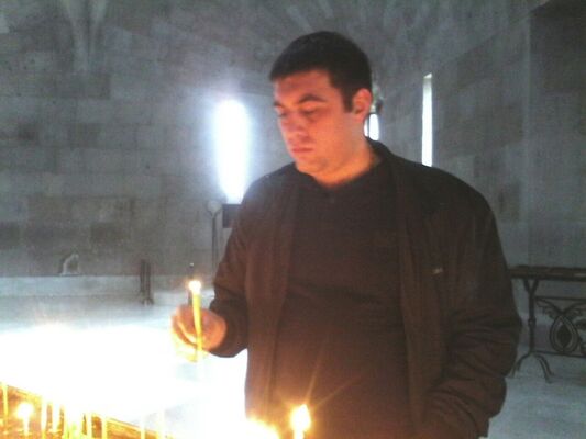  ,   Armen, 36 ,   ,   , c 