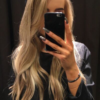  ,   Mia, 44 ,   ,   , c , 