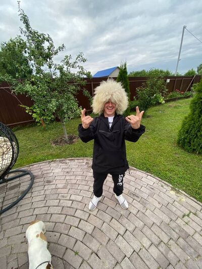  -,   Denis, 35 ,   ,   , c 