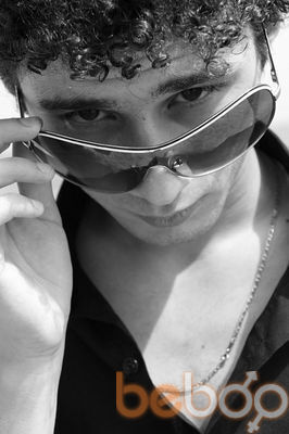  ,   Winnie, 33 ,   