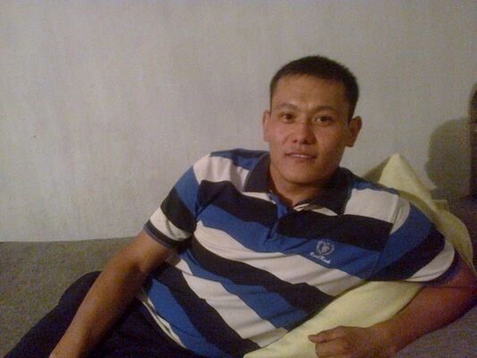  ,   Azimbek, 39 ,   