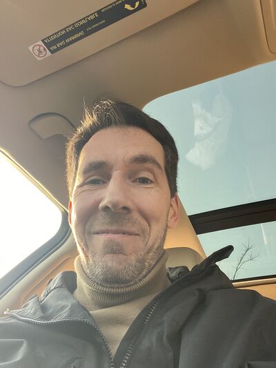  ,   Artem, 47 ,   ,   , c 