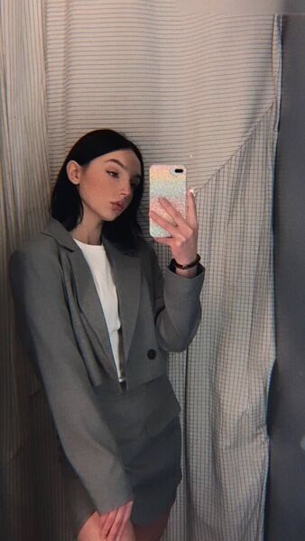  ,   Lada, 24 ,   ,   