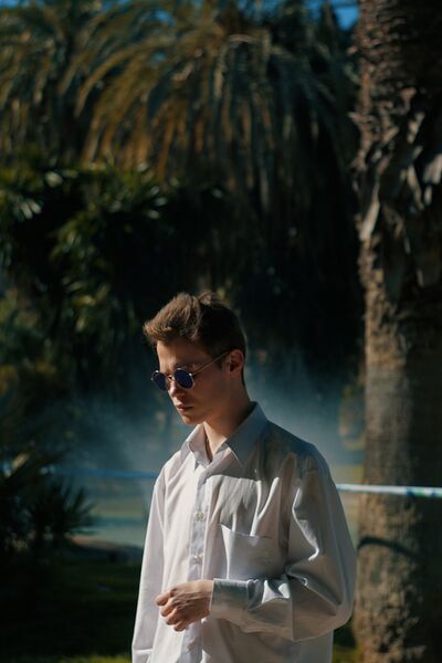  ,   Vadim, 25 ,   