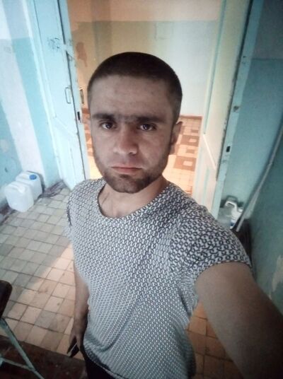   ,   Amir, 30 ,   ,   