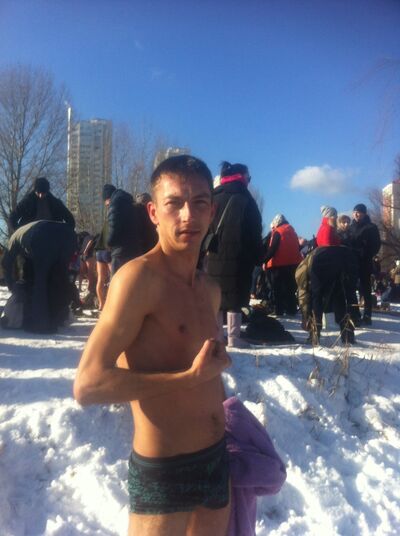  ,   Vova, 33 ,   