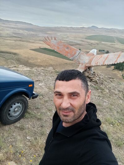  ,   Samir, 37 ,   ,   