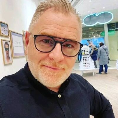  ,   Mlchael, 65 ,   ,   