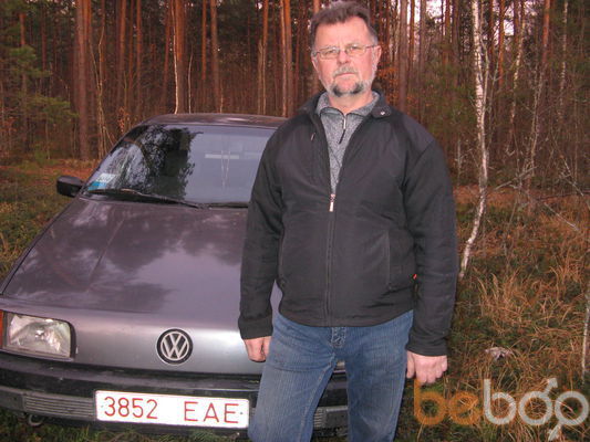  1582626  Aleksandr, 61 ,    