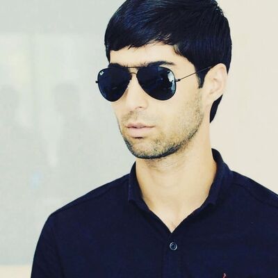  ,   Amir, 33 ,   