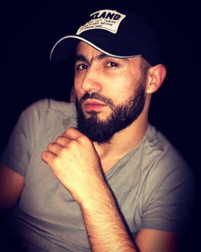  ,   Sobir, 32 ,   ,   