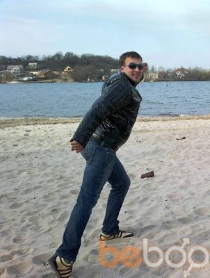  ,   Djeck, 41 ,   