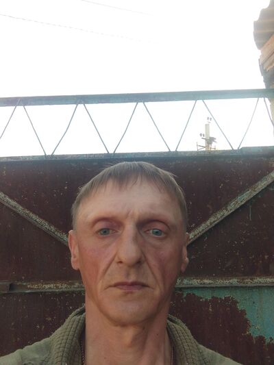  ,   Maksim, 41 ,   c 