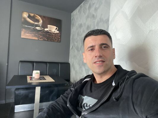  Darmstadt,   Raif, 36 ,   ,   