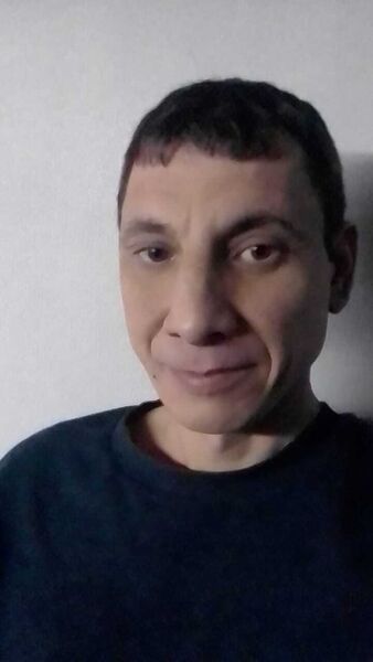  ,   Albert, 43 ,   ,   