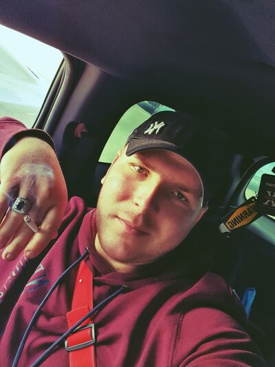  ,   Anton, 30 ,   ,   , 