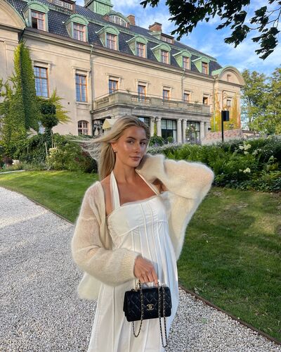  Great Missenden,   , 28 ,   ,   