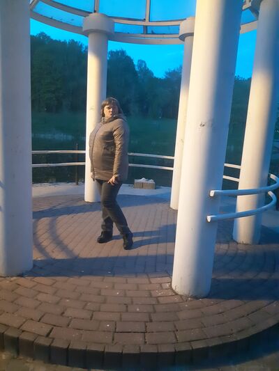  ,   Elena, 35 ,   c 